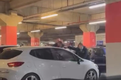 AVM otoparkında iki aile arasında kavga: O anlar kamerada