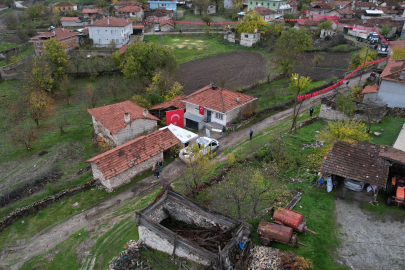Düşen kargo uçağında kahreden tesadüf, çocukluk arkadaşıyla aynı gün şehit düştü