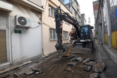 Osmangazi’de eski asfaltlar yenileniyor