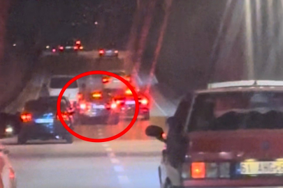 Bursa'da trafikte makas atan ve tehlikeli şerit değiştiren araçlar kamerada