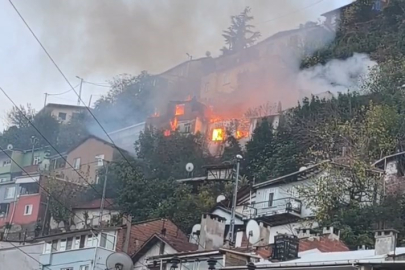 Bursa’da yanan 2 katlı evin 78 yaşındaki sahibi kayıp