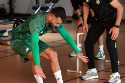 Bursaspor sabah antrenmanında kuvvet çalıştı