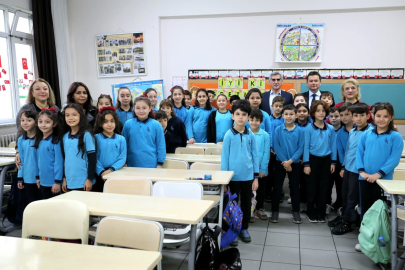 Başkan Erkan Aydın'dan Öğretmenler Günü'nde anlamlı ziyaretler