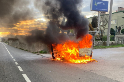 Otomobil, alev topuna döndü