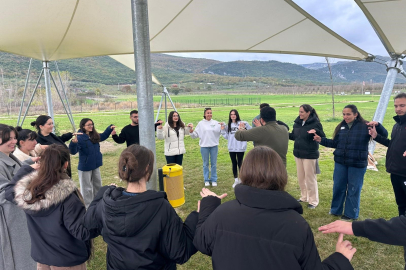 Gençler iklim krizini doğada ele aldı