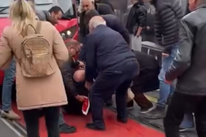 Raylardan geçmek isteyen adama tramvay çarptı