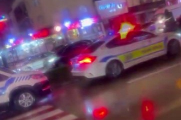 Kaza yerine gelen polis, kendi oğlunun yaralı olduğunu görünce şok yaşadı