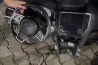 Bursa'da 12 milyonluk gümrük kaçağı otomobil parçaları ele geçirildi