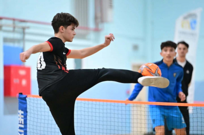 Karacabey'de ayak tenisi şampiyonu Karaca