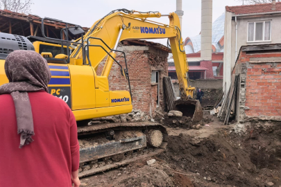 Temel için kazılan yerden tarihi mezar kalıntıları çıktı