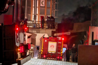 Mobilya fabrikasında feci kaza