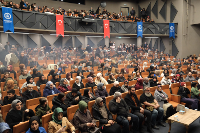 Yıldırım’da İmam-ı Azam Ebu Hanife oyununa yoğun ilgi