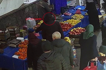 Kaşla göz arasında hırsızlık yaptı: O şüpheliyi polis yakaladı