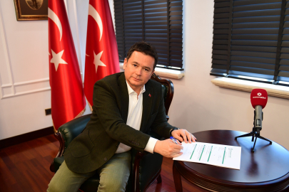 Osmangazi Belediye Başkanı Erkan Aydın, Bursaspor Vakfı Mütevelli Heyeti'ne katıldı