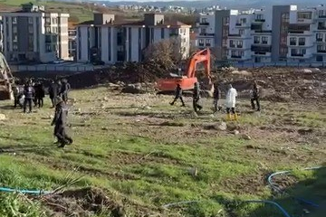 Bursa'da inşaat sahasında patlama kontrolden çıktı... Araçlar, binalar hasar aldı