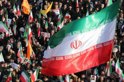 İran’daki protestolarda ölü sayısı 2 bin 571’e, tutuklu sayısı 18 bin 434’e yükseldi