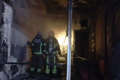 Bursa'da çay ocağında gece yarısı yangın