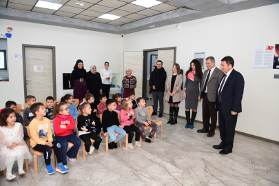 Çocukların Karnelerini Başkan Erkan Aydın Verdi