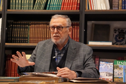 Bakanlıkta 23 yıl görev yapan Özen, İznik'ten kopamadı