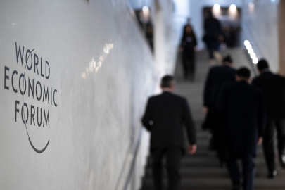 Davos'taki zirveye sarsılan dünya düzeni damga vuruyor