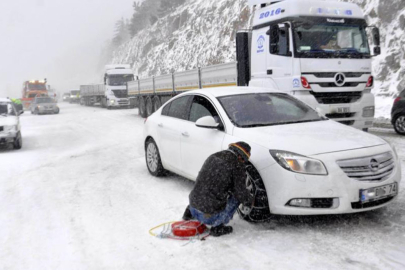 Kop Geçidi’nde çığ: Bitmeyen Kop Tüneli kış çilesini yine hatırlattı