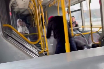 Otobüsün içinde tekme tokat böyle darp etti..."Komutanıma bıçak çekmişti"