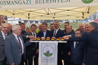 Osmangazi Demirtaş Sakarya Mahallesi’nde kapalı pazar alanının temeli atıldı
