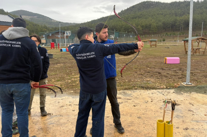 Doğayla iç içe yarıyıl tatili kampı