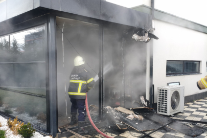 Bursa'da yazlık evde çıkan yangın paniğe neden oldu