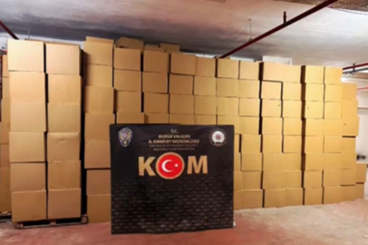Bursa’da dev kaçak tütün operasyonu...Milyonlarca makaron ele geçirildi