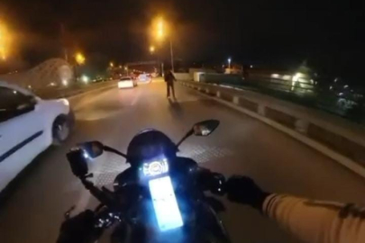 Yola atlayan yaya tehlikeli anlar yaşattı