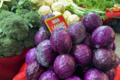 Pazarda tanesi 80 lira; çiftçiden 5 liradan almak istediler