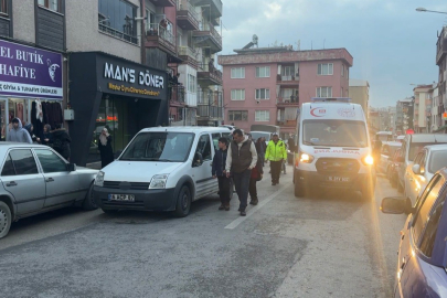 Bursa’da otomobilin çarptığı yaya yaralandı