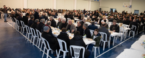 Kozlukebir Domruköy’de yüzlerce kişi iftarda buluştu