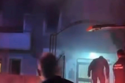 Bursa’da apartman dairesi alev alev yandı