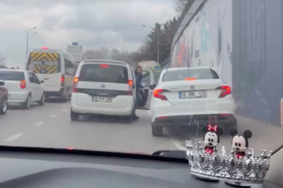 Bursa'da araçtan indi, ehliyeti gitti...Yol verme tartışmasına 180 bin lira ceza