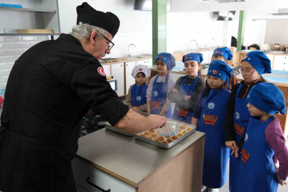 Ramazan tatlıları minik şeflerden