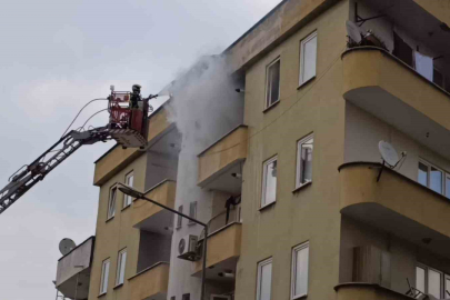 Bursa’da yemek yapılırken çıkan yangın paniğe neden oldu
