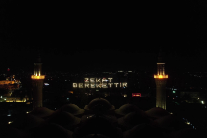 Ulucami'nin yeni mahyası Uludağ'dan görülüyor