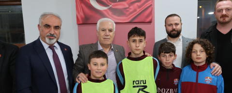 Gençler istedi, Başkan Bozbey yeniliyor