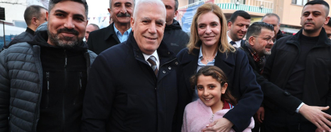 Başkan Bozbey kendi mahallesinde komşularıyla iftar yaptı