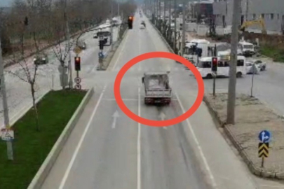 Bursa'da kırmızı ışık ihlali yapan araçlar dron ile böyle tespit edildi