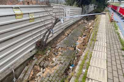 Bursa'da hafriyat çalışmasında yola zarar verdiler