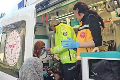 Bursa'da fenalaşan servis şoförü kaldırıma çıkıp güçlükle durabildi