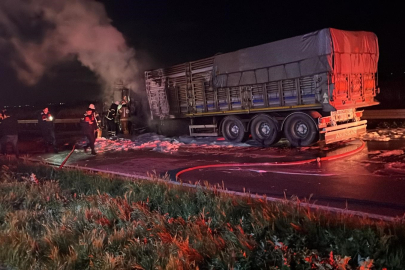 Karacabey’de tır yangını: Bursa yolu trafiğe kapandı