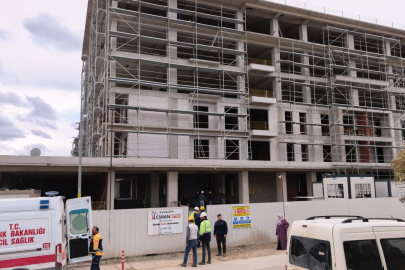 Bursa'da inşaatın 2. katından düşen işçi yaralandı