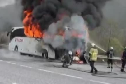 Bursa seyir halindeki yolcu otobüsü bir anda alev topuna döndü