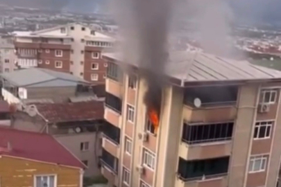 Bursa’da apartman dairesinde çıkan yangın, mahalleyi ayağa kaldırdı