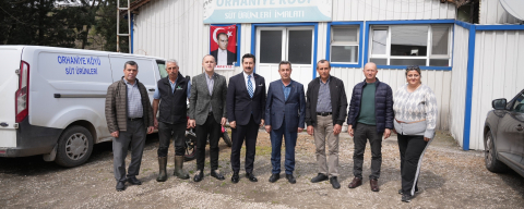 Her gün 3,5 ton sütten 12 çeşit peynir üretiyorlar