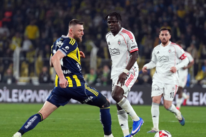 Zafer 90+11'de geldi! Dev derbide kazanan Fenerbahçe